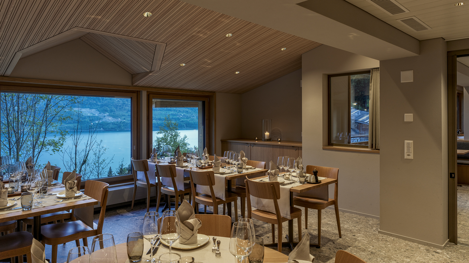 Restaurant “Stein&Sein”, Beatus Swiss-Caves Picture