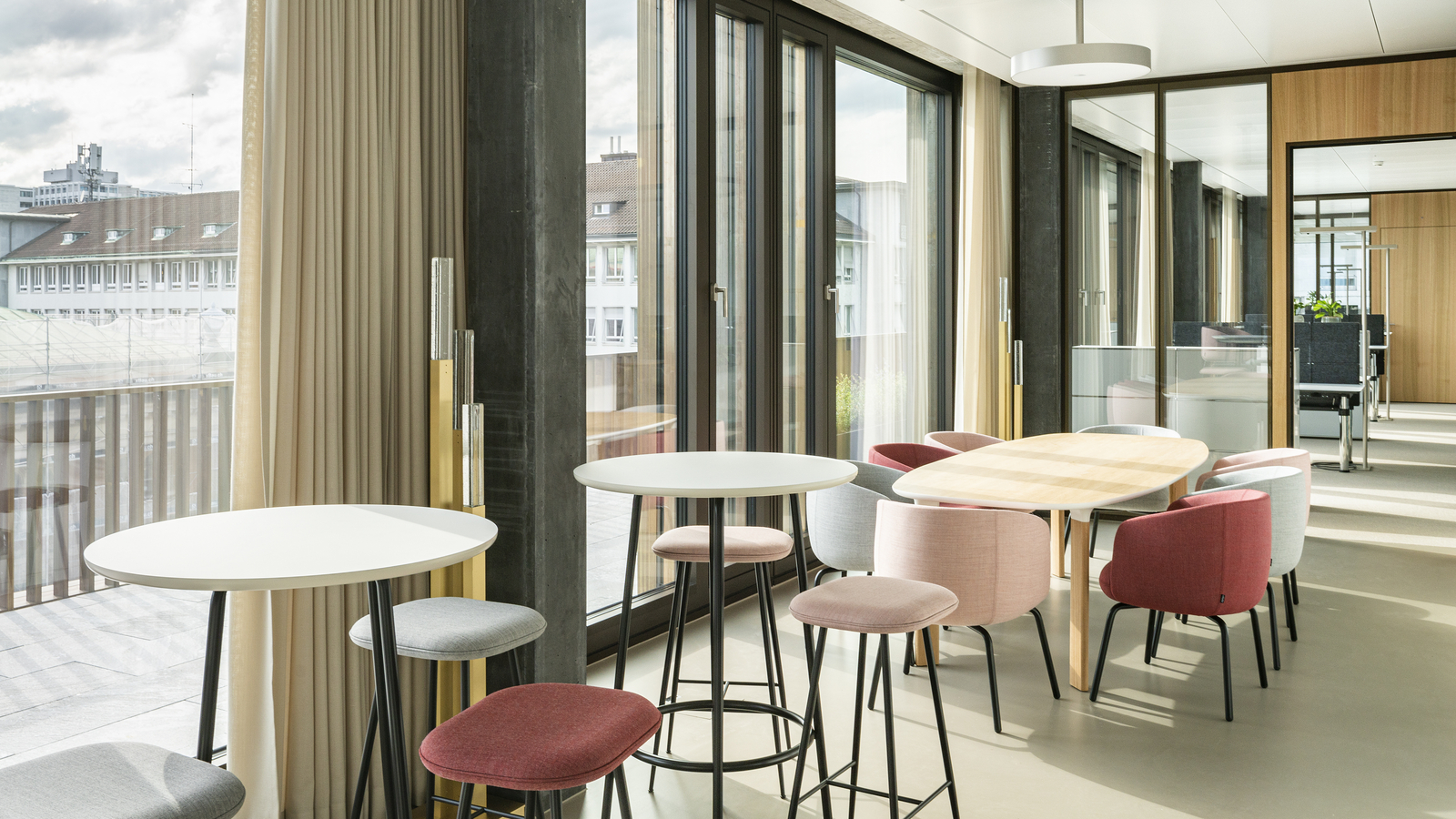 Office Building Rosau, Zürich Picture