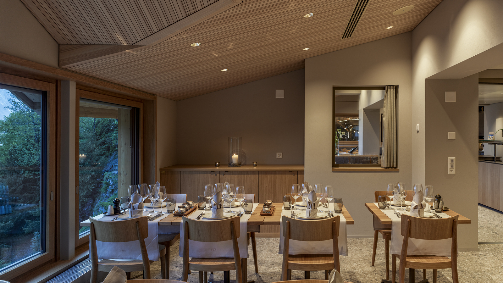 Restaurant “Stein&Sein”, Beatus Swiss-Caves Picture