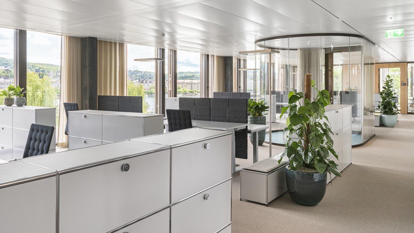 Geschäftshaus Rosau, Zürich Bild