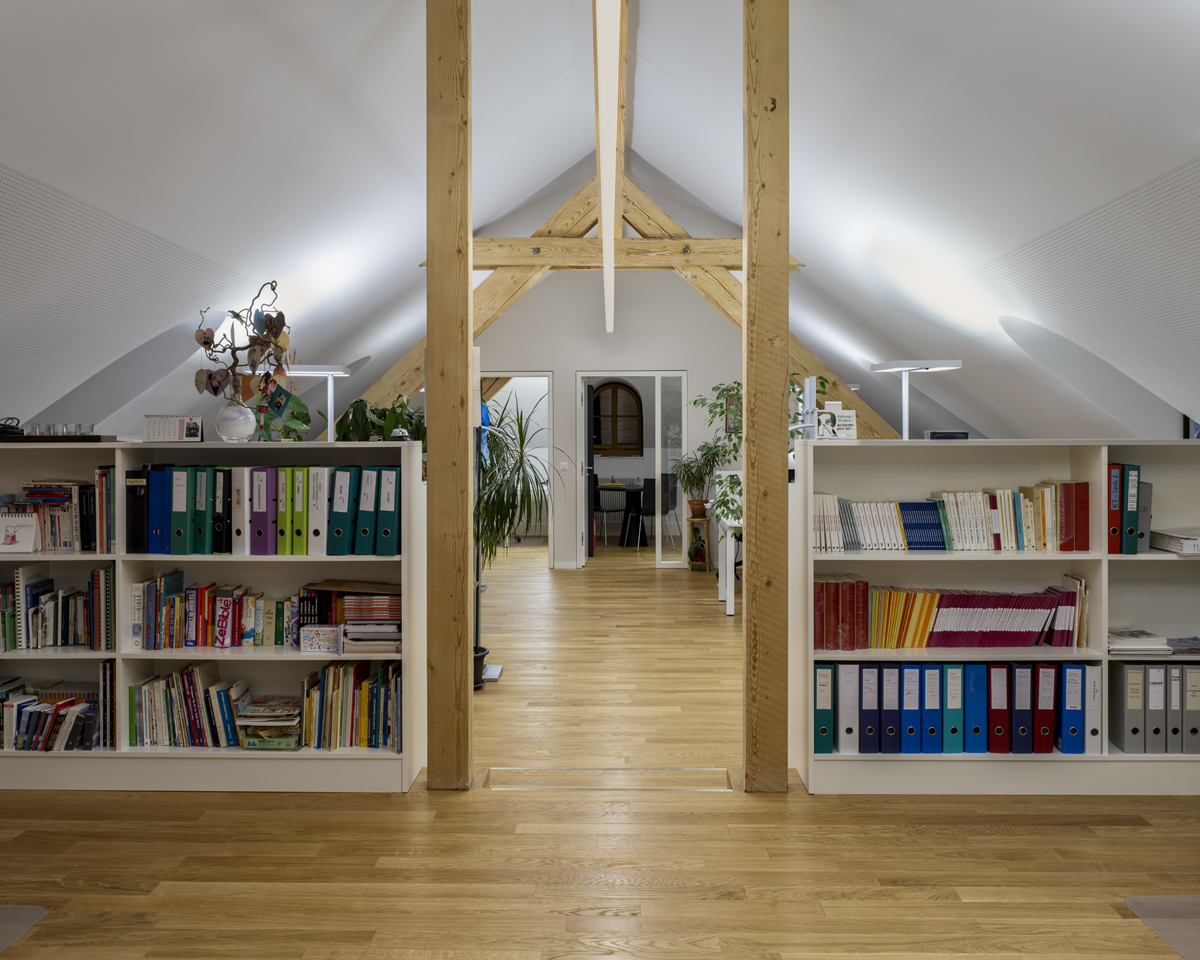Bibliothèque des Cèdres Picture